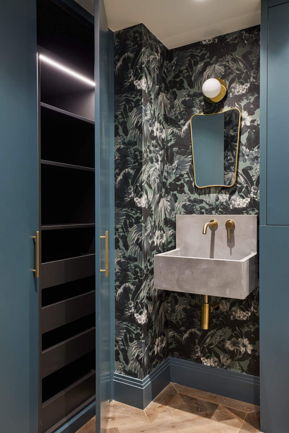 Wyndham | Powder Room | Interior Designers